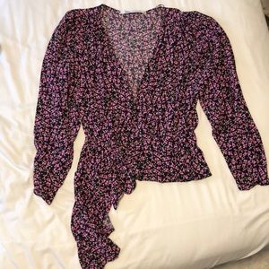 Floral plunge top